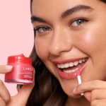 La neige lip sleeping mask (berry) – Image 3